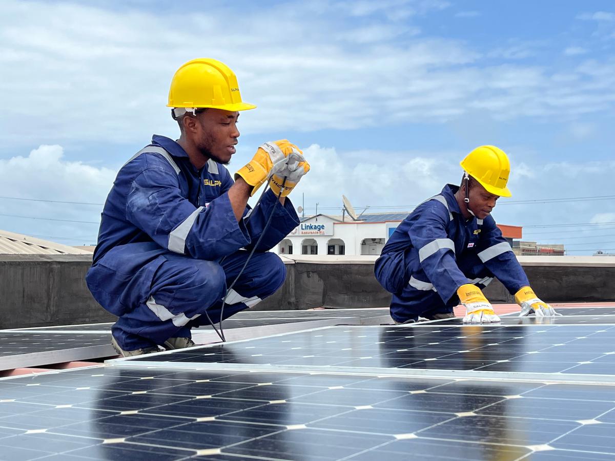 {{ Need Installation or Maintenance }}Services?